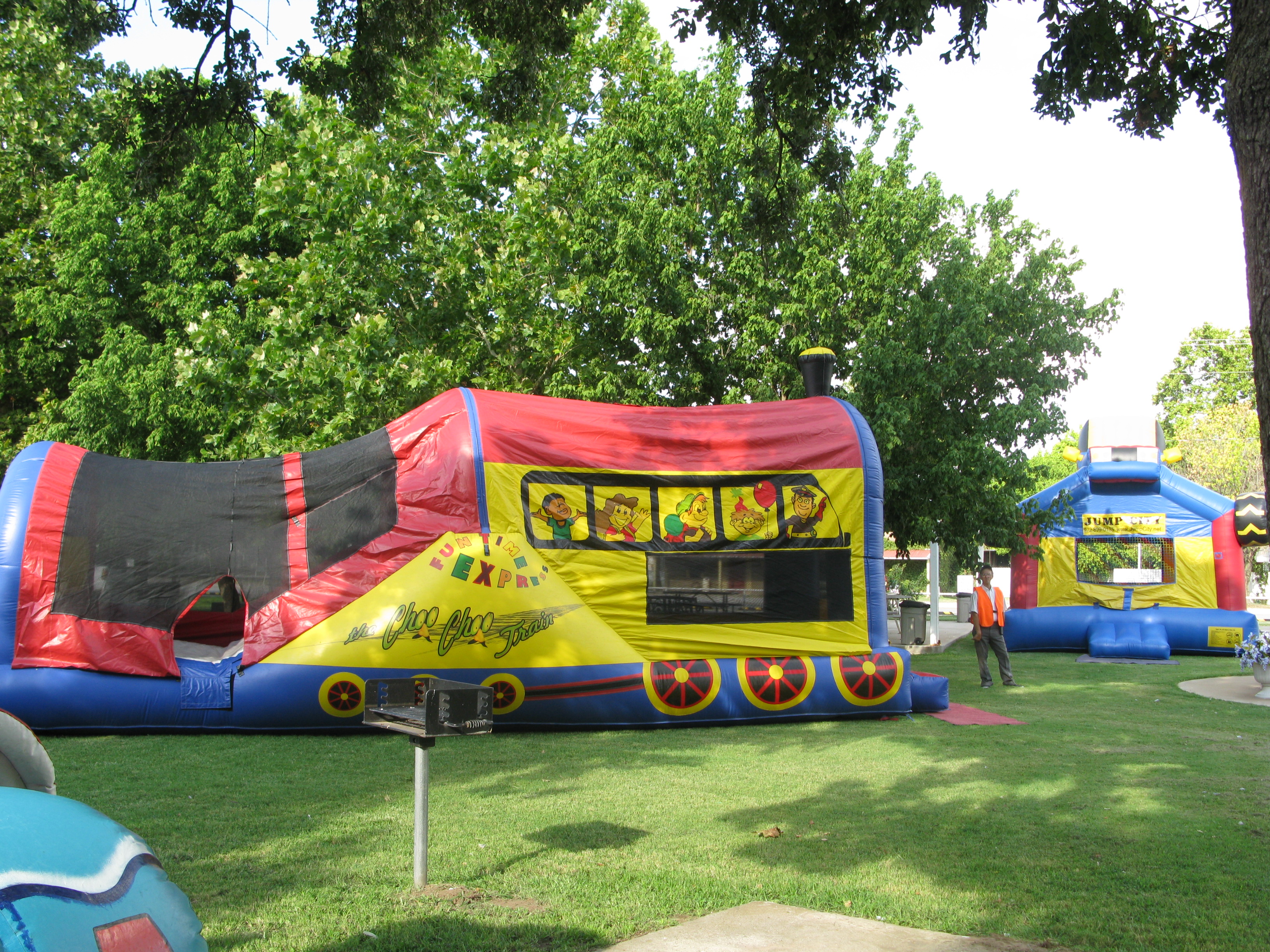 water slides for rent in Dallas, bounce house water slide rentals